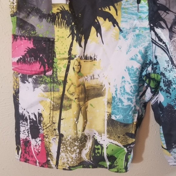 C S Active Vibrant Swim Trunk Board Shorts Men L - Picture 5 of 5